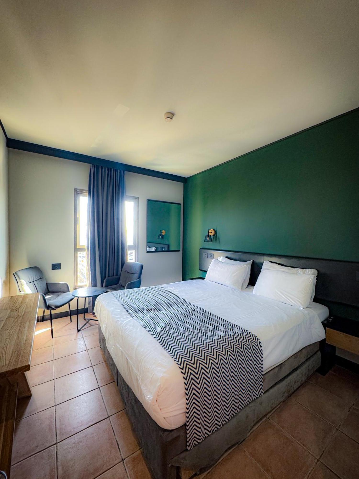 Comfort 3*